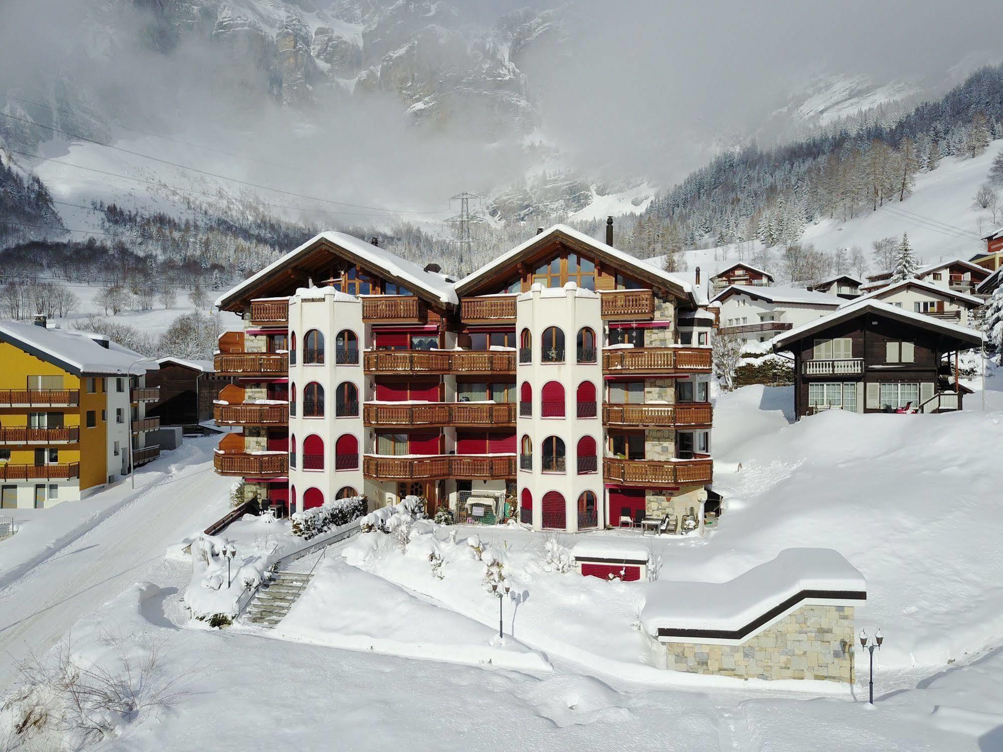 Chateau Leukerbad Exterior photo